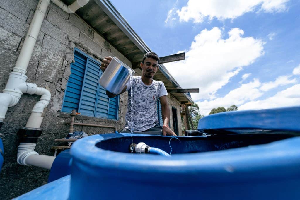 donar dinero para vivienda